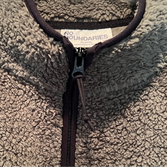 Khaki green, No Boundaries 1/4 zip Sherpa pullover. Size 2XL - Picture 3 of 3